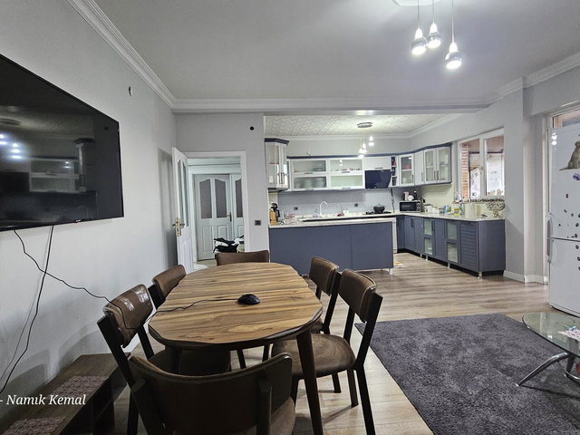 REMAX İLKE'DEN KAYAKYOLU'NDA 5,5+1 SATILIK DAİRE