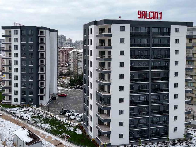 PARK CAD. PARALELİNDE SİTE İÇİNDE SIFIR 4+1 ULTRA LÜKS DAİRE