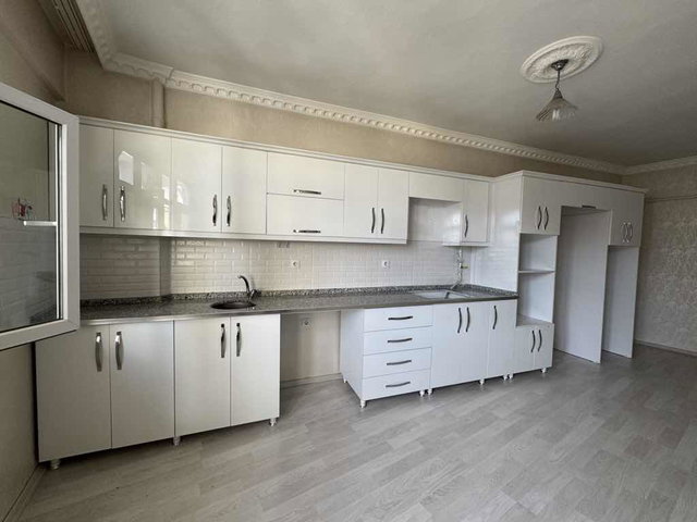 REMAX DOĞUDAN KUVAY-I MİLLİYEDE 1+1 SATILIK SIFIR DAİRE