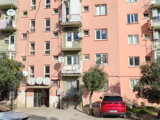 REMAX MODEL DEN ESENTEPE MAHALLESINDE 2+1 KIRALIK DAIRE