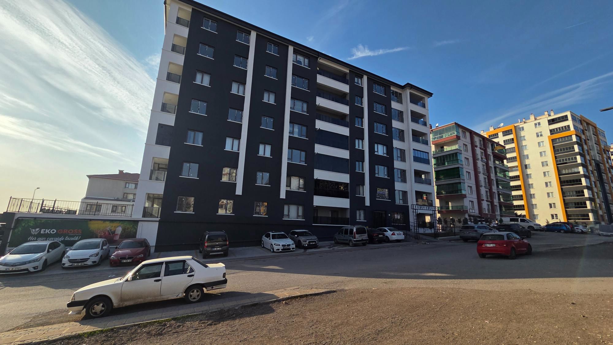 ALTINDAĞ KARAPÜRÇEK BAŞPINAR MAHALLESİ LÜKS YAPI 2+1 SIFIR DAİRE