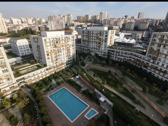 LOUNGE 2 SITESINDE REMAX TAN KIRALIK BÜYÜK TIP 3+1 DAIRE