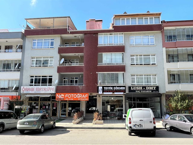 BİRLİK MAH. EN GÜZEL CADDESİ 448 DE TERASLI 3+1 KONUT