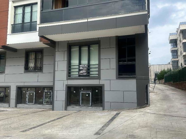 LÜLEBURGAZ BEYAZ EVLER SİTESİNDE RE/MAX EKİNOX'TAN KİRALIK EŞYALI 1+1 DAİRE