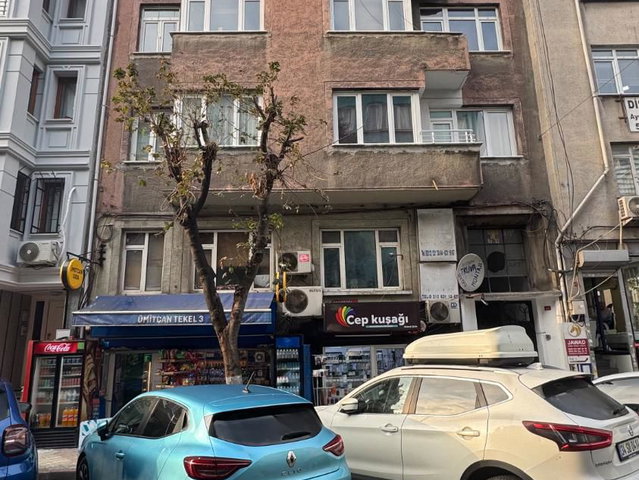 FATIH SARIGÜZEL CD. SATILIK 3+1 DAIRE