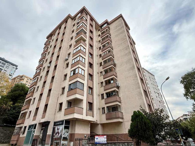 SAHRAYI CEDİTTE OTURUMA HAZIR BOŞ 3+1 SATILIK DAİRE