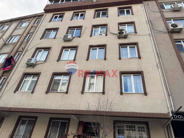 ŞİŞLİ 19 MAYIS MAH CEVAHİR AVM ARKASI KİRALIK 5+1 DUBLEKS DAİRE