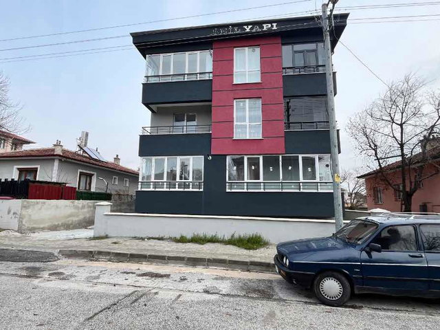 REMAX DEM'DEN INÖNÜ MAH. 1+1 SATILIK DAIRE