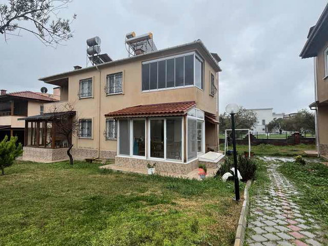 GÖMEÇ KARAAĞAÇ NES EVLERİ SİTESİ DENİZE YAKIN SATILIK 3+1 VİLLA