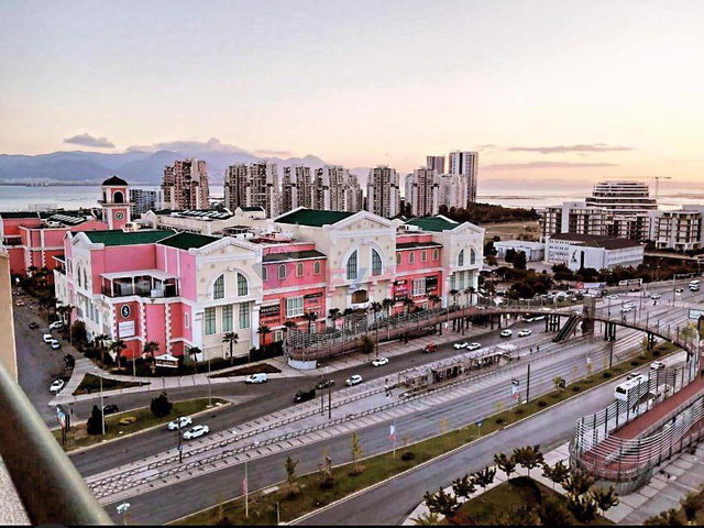 MAVIŞEHIR SOYAK SITESI'NDE EŞYALI KIRALIK 2+1 DAIRE