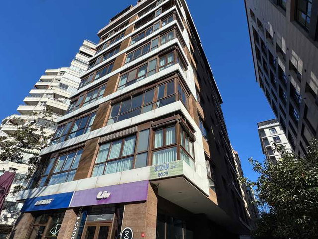 CADDEBOSTAN CEMIL TOPUZLU CD. ÜZERI SATILIK DAIRE 3+1 110 M2 NET