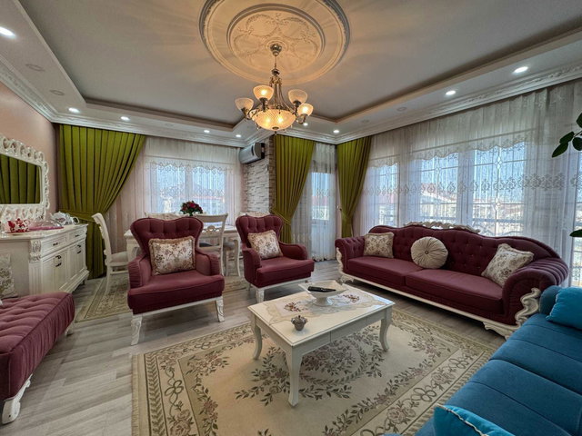 MİLLET CADDESİNDE SATILIK 3+1 DUBLEKS DAİRE