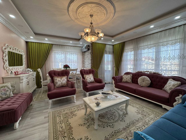 MİLLET CADDESİNDE SATILIK 3+1 DUBLEKS DAİRE