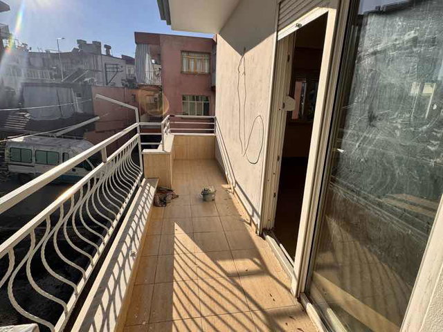 KAVAKLI'NIN EN GÜZEL KONUMUNDA ARA KAT 2+1
