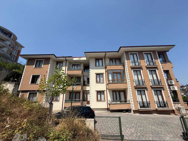 REMAX MAVİ'DEN SERDİVAN OTUZİKİEVLER MAH.'DE 2+1 SATILIK DAİRE