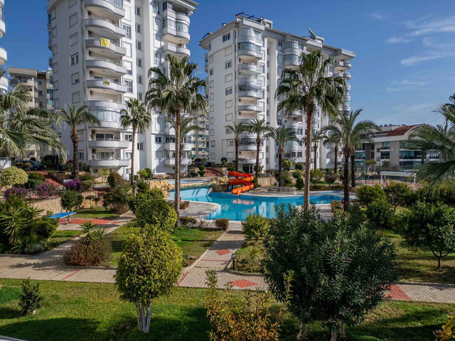 CİKCİLLİ GALAXY 3 SİTESİ’NDE HAVUZ MANZARALI, FULL AKTİVİTELİ 2+1 DAİRE