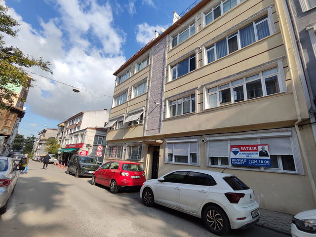 KAT MÜLKİYETLİ, MERKEZİ KONUMDA DÜZ AYAK GİRİŞ KATI SATILIK 3+1