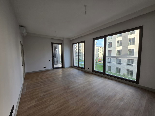 EMLAK KONUT ÇINARKÖY EVLERİ 2+1 80 M2 TERAS TAHSİSLİ ÖZEL DAİRE