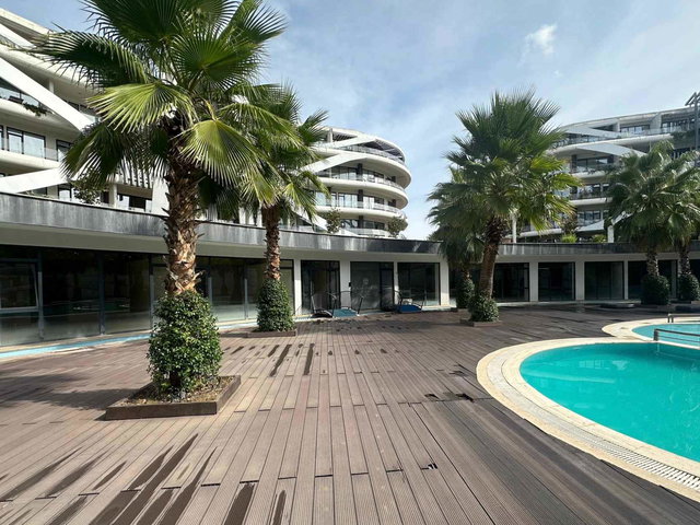 REMAX DREAM'DEN KARTEPE FORUM ANATOLIA SİTESİ 2+1 ARAKAT KİRALIK