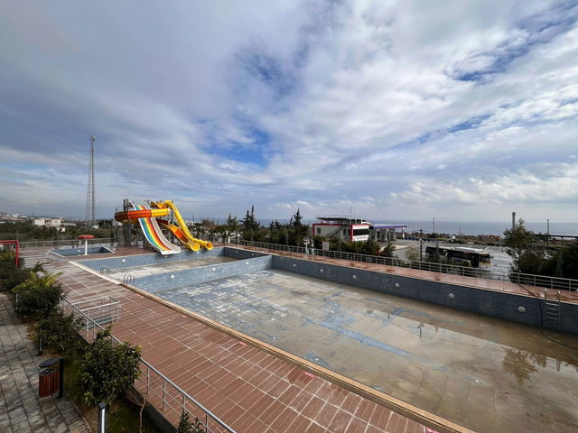 REMAX GÜNEY'DEN AYAŞ'TA DENİZE 100 METRE MESAFEDE SATILIK 1+1 DAİRE