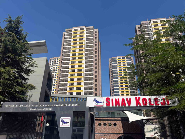 ADRES ANKARA 9. KAT C5 BLOK GÜNEY BATI CEPHE METRO YAKINI SATILIK 4+1 DAİRE