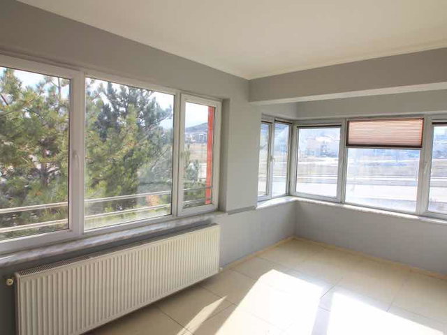 YAŞAMKENT TİCARİ KULLANIMA UYGUN KÖK TAPULU 4 KATLI VİLLA