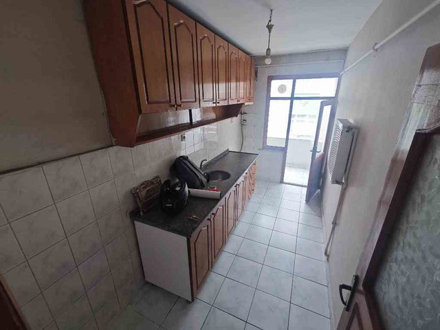 SULTANGAZİ CEBECİ U CADDESİ ÜZERİNDE ARA KAT SATILIK 2+1 DAİRE