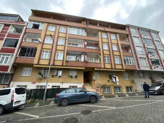 ESENYURT SELAHADDIN EYYUBI MH TADİLATLI 2 BALKONLU SATILIK 2+1 DAİRE