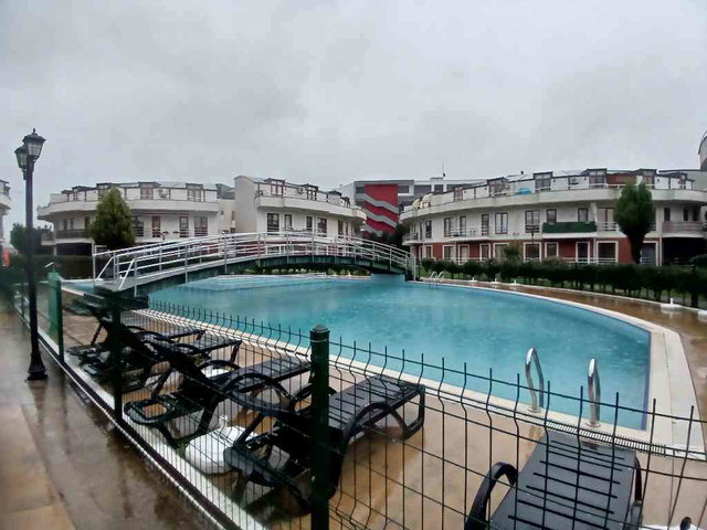 KOCAELİ KARTEPE'DE SİTE İÇERISINDE SATILIK 1+1 DAİRE