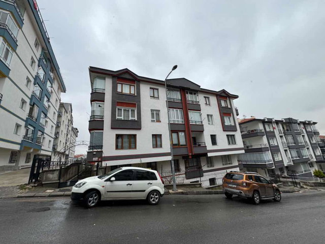 MAMAK ŞAHİNTEPE MAHALLESİNDE 3+1 SATILIK DAİRE