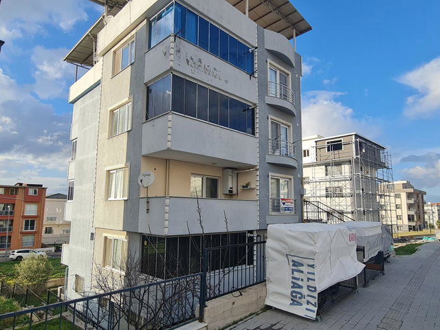 İZMİR ALİAĞA ÖRNEKKENT MH. SATILIK 3+1 DAİRE
