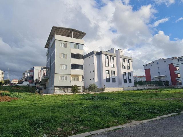 İZMİR ALİAĞA ÖRNEKKENT MH. SATILIK 3+1 DAİRE