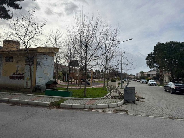 LİMANREİSTE SAHİLE 50M MESAFEDE 2+1 SATILIK DAİRE