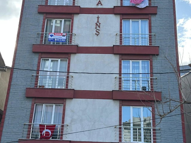 TUZLA MİMAR SİNAN MAH. HARİKA KONUMDA SATILIK ARA KAT DAİRE