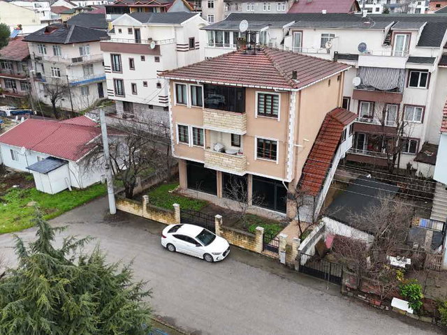 ERTUĞRULGAZİ MAH. SATILIK İKİ KATLI 4+1 MÜSTAKİL EV VE DÜKKAN