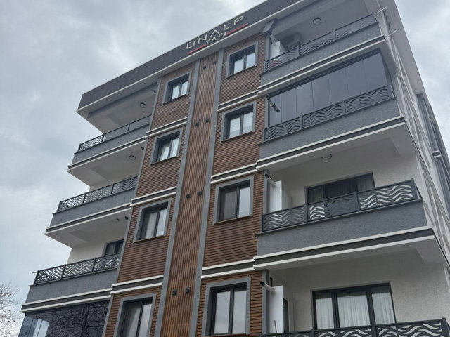TUZLA YAYLA MAHALLESİ'NDE MERKEZİ KONUMDA KİRALIK 2+1