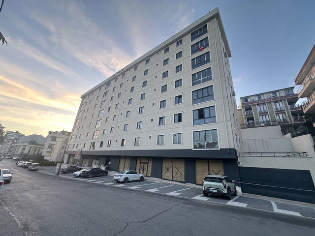 ATAŞEHİR ESATPAŞA SIFIR BİNADA 2+1 SATILIK MUHTEŞEM DAİRE