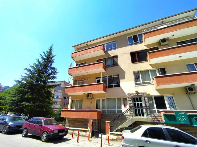 TURAN GÜNEŞE 100 METRE MESAFEDE SATILIK YATIRIMLIK 3+1 DAİRE