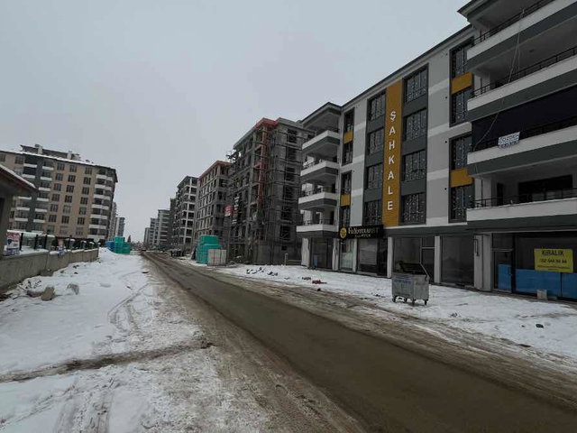 KARAKAVAK'TA 3+1 SATILIK DAİRE