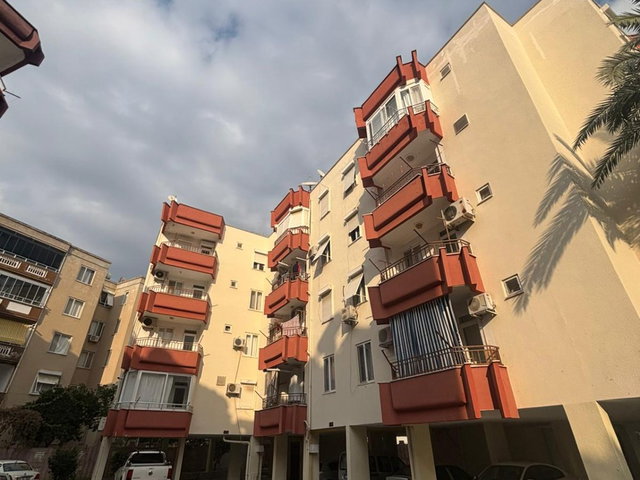 ŞEHIR MERKEZINDE AYRI MUTFAK 3+1 DAIRE