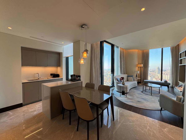REMAX BURCU CAPIK EMAAR ADDRESS OTEL REZIDANS 2+1 EŞYALI SATILIK