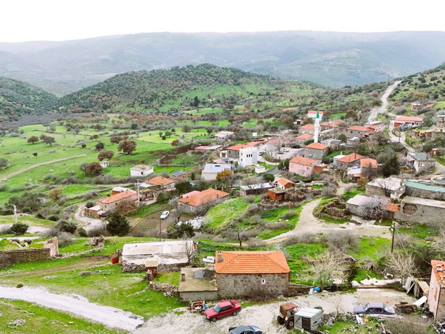ÇANAKKALE AYVACIK KULFAL’DA | TAŞ YAPI | DOĞA MANZARALI MÜSTAKIL EV