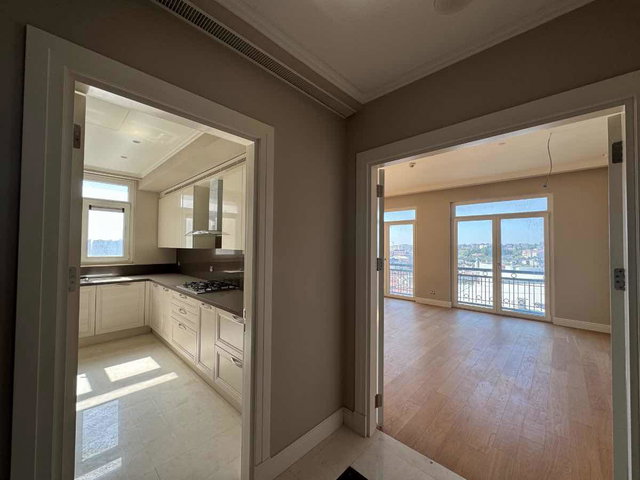 REMAX WE EMAAR SQUARE KLASIK REZIDANS 3+1 SATILIK SIFIR DAIRE