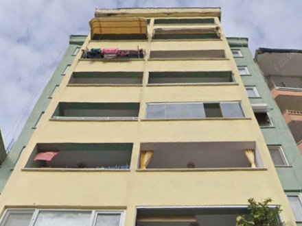 REMAX İZMİT VELİAHMET' TE ASANSÖRLÜ SATILIK 2+1 ARA KAT DAİRE