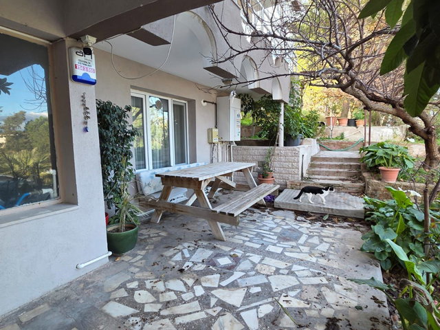 URLA MERKEZ RÜSTEM MAH.'DE BAHÇE KATI 3+1 SATILIK D.GAZLI DAİRE