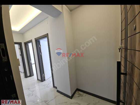 DERİNCE 60 EVLER 3+1 YERDEN ISITMA ARAKAT SATILIK DAİRE