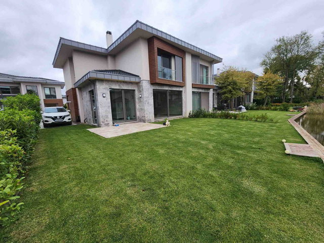 ÖMERLI DEKAR KIYIBAHÇE A TIPI 200 M² 4+1 SATILIK VILLA