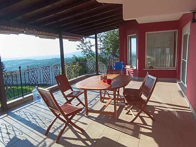 BEYKOZ BAKLACI FATİH CAD.DE 650 M2 BAHÇELİ 500 M2 VİLLA 9+1