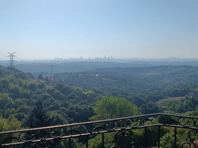BEYKOZ BAKLACI FATİH CAD.DE 650 M2 BAHÇELİ 500 M2 VİLLA 9+1