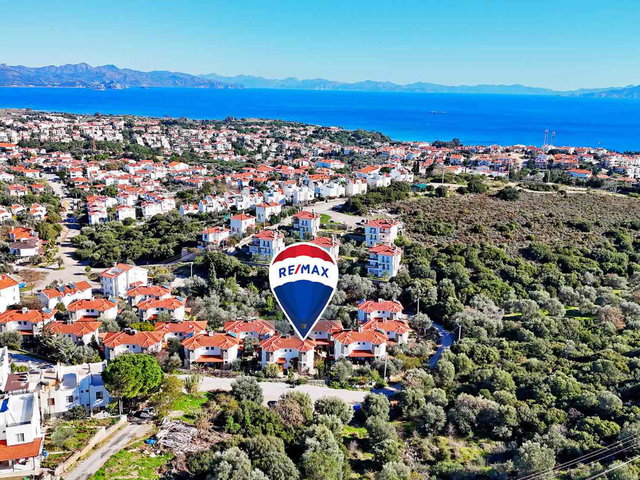 DATÇA PANDORA SİTESİNDE SATILIK BAHÇELİ 3+1 TRIPLEKS İKİZ VİLLA